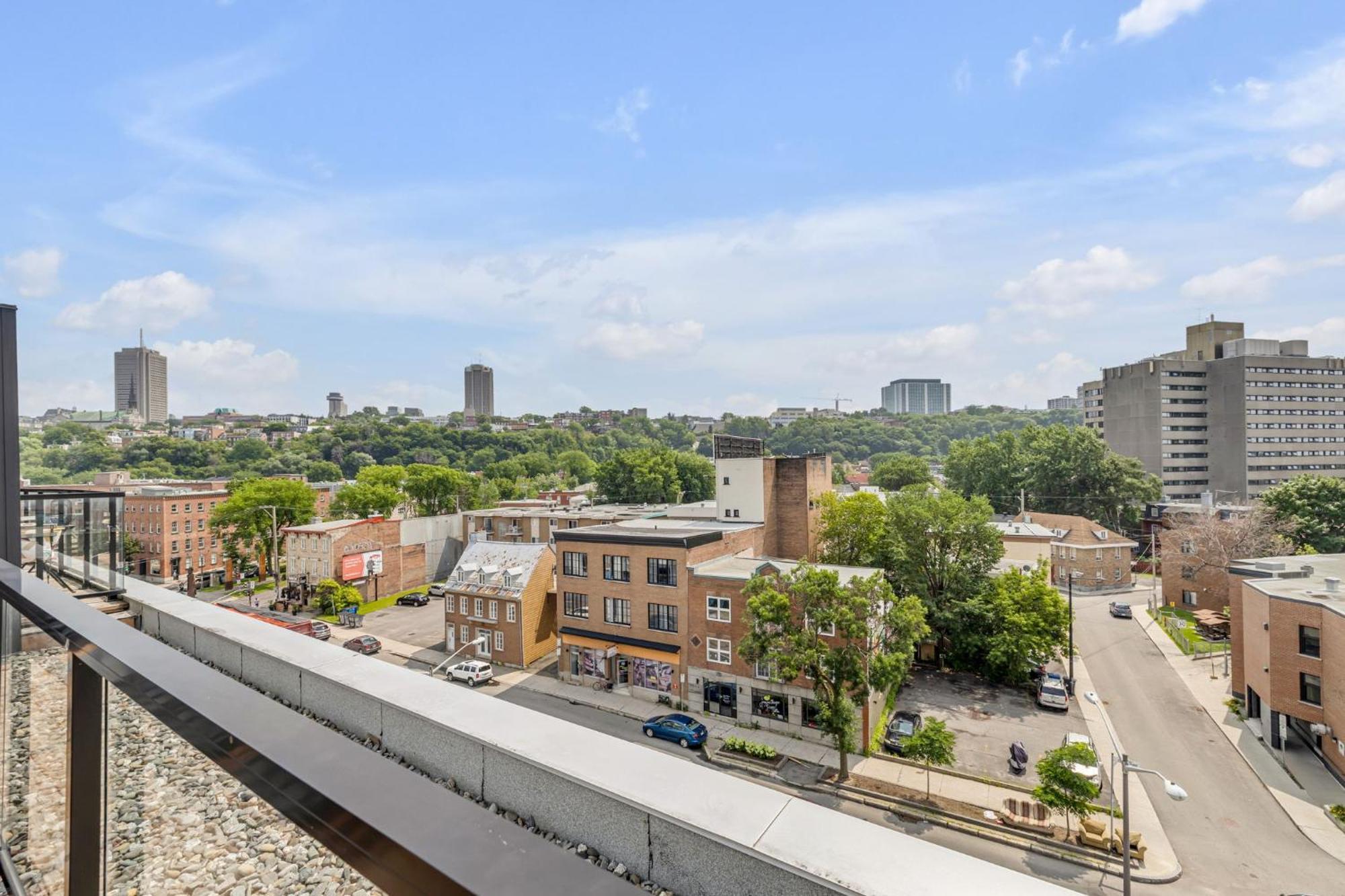 INITIAL / WAVE + Parking / Centre-Ville de Quebec Extérieur photo