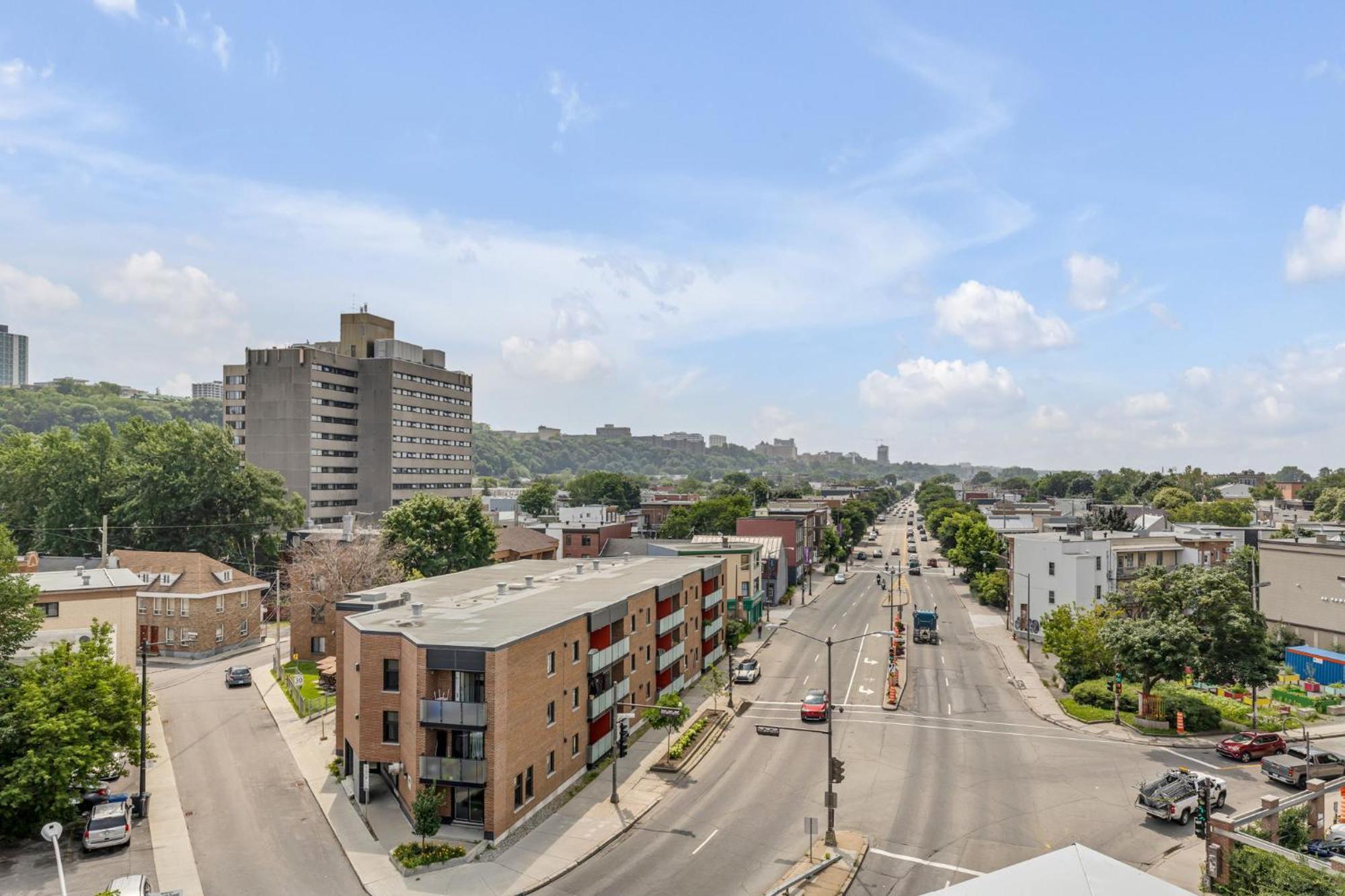 INITIAL / WAVE + Parking / Centre-Ville de Quebec Extérieur photo